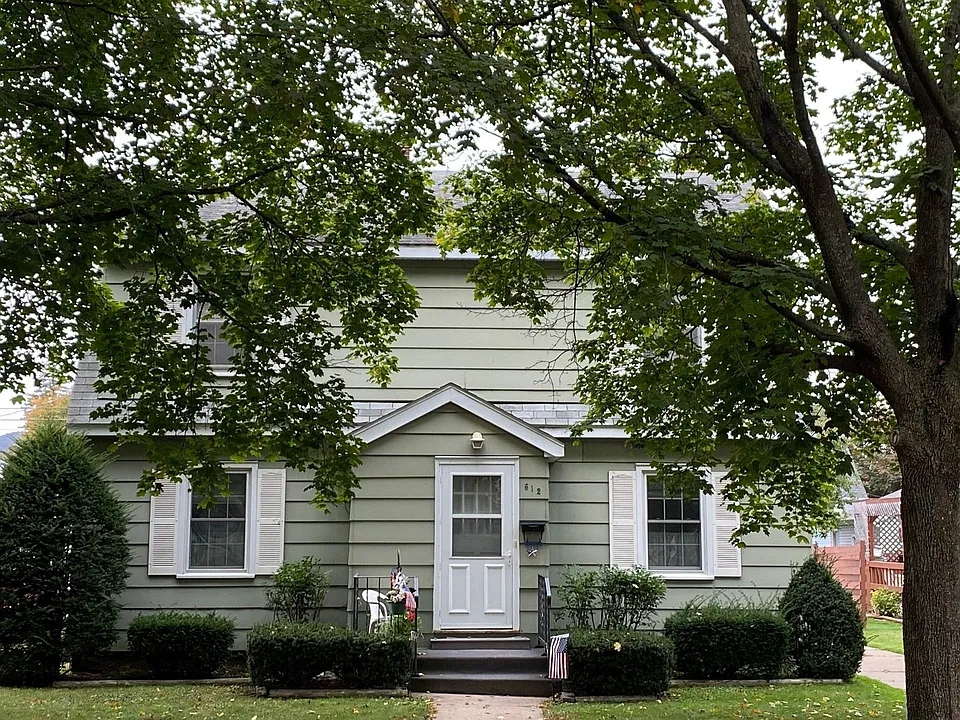 612 N 4th Ave
