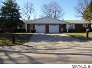 307 Williamsburg Dr, Belleville, IL 62221