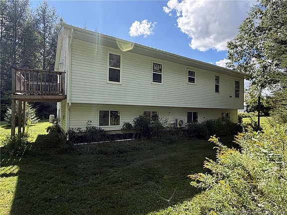 3rd image of 90 Weston Rd