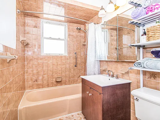 Sold by Douglas Elliman | media 33