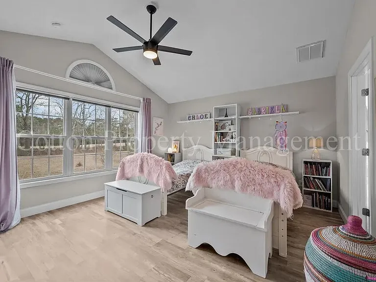 508 Azalea Dr — Photo 14