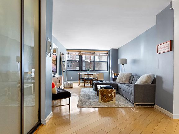 2nd image of 130 E 18th St APT 7P