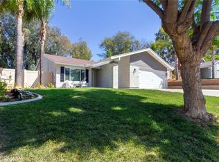 2337 McNeil Cir, Corona, CA 92882