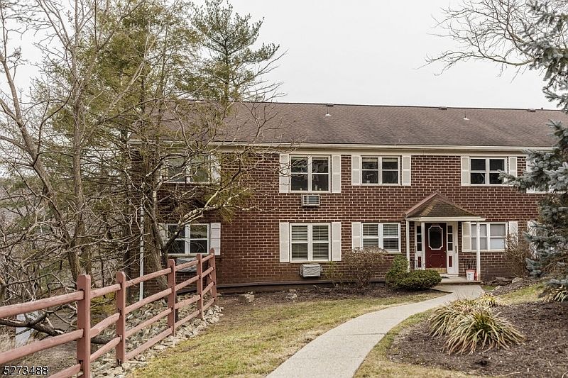 100 Pierson Miller Dr UNIT F31, Pompton Lakes, NJ 07442 Zillow
