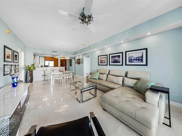 2831 N Ocean Blvd #702N — Photo 4