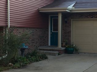 1910 Mayfair Rd, Champaign, IL 61821