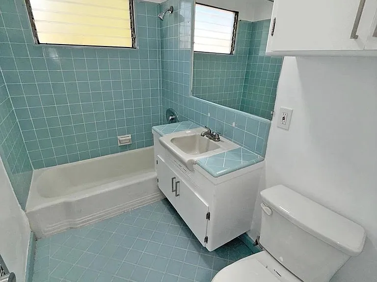 1852 N Wilton Pl #3 — Photo 12