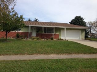 1318 Rochester Blvd, Rochester, IN 46975