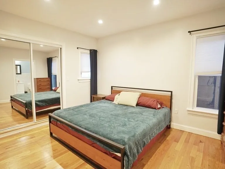 238 Saratoga St #3 — Photo 9