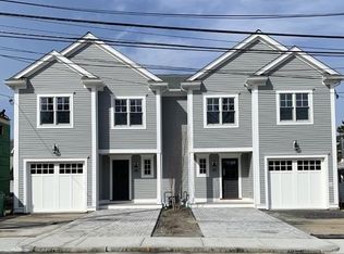 121-123 Farwell St, Newton, MA 02460