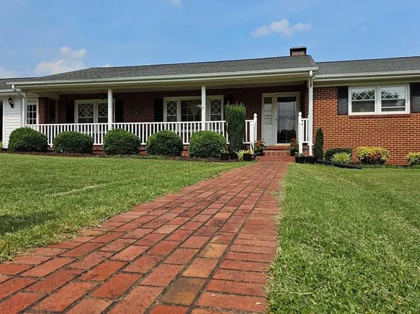 1541 Ringgold Rd, Ringgold, VA 24586