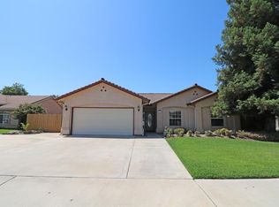 2463 W Westfield Ave, Porterville, CA 93257