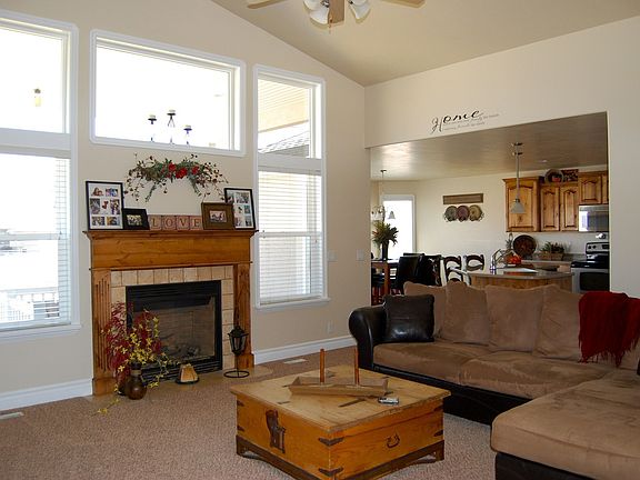 Spacious open Family room with awesome views