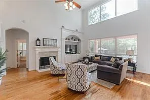 6 Greycrest Pl — Photo 15