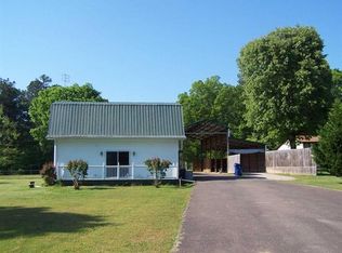 550 Barker Dr, Savannah, TN 38372