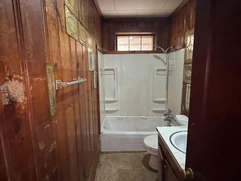 114 Cedar St — Photo 8