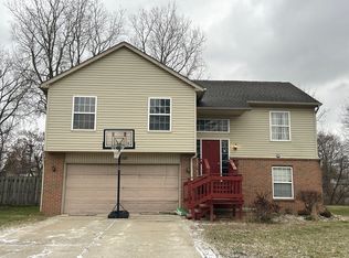 4101 Nyman Ave, Wayne, MI 48184