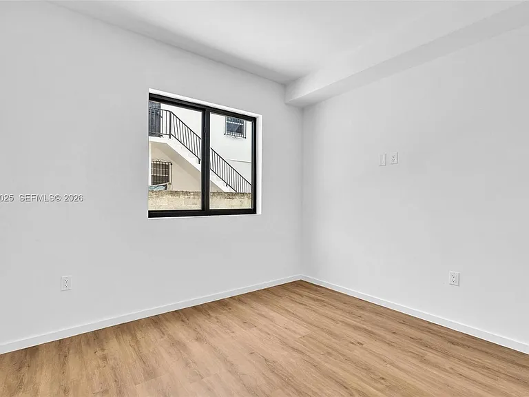 753 NW 30th St #3 — Photo 10