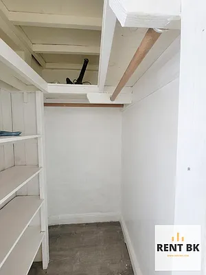 Rented by RENTBK LLC | media 6