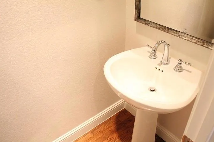 2nd floor half bath