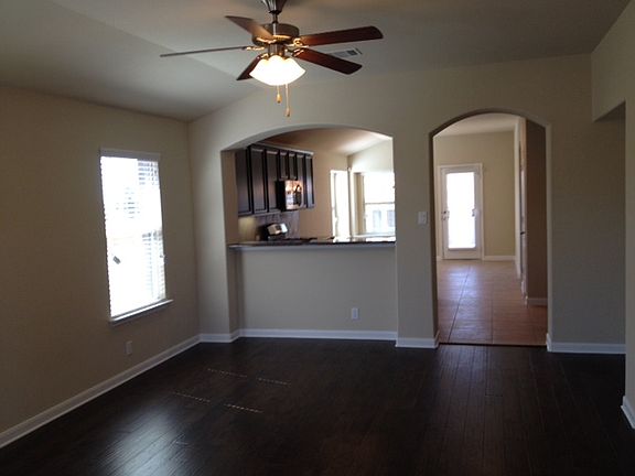 1445 April Meadows Loop