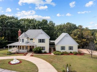 3473 Whitby Ln, High Ridge, MO 63049