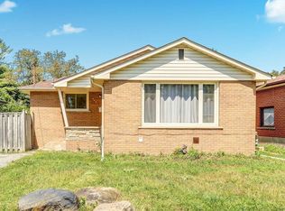 646 Gibb St, Oshawa, ON L1J1Z7