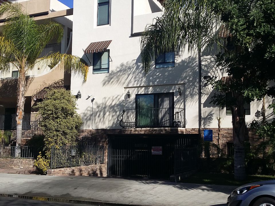 1st image of 5264 Satsuma Ave Unit 6
