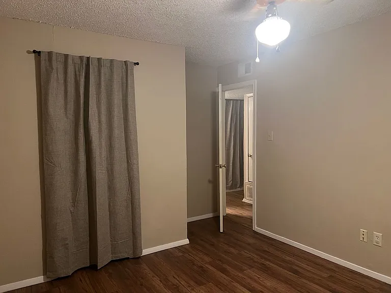 416 Lincoln Dr — Photo 13