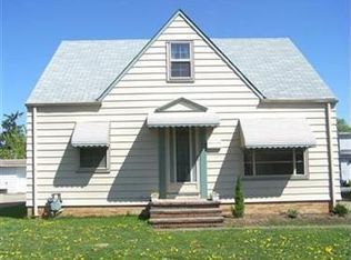 7902 Chesterfield Ave, Parma, OH