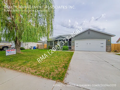 970 Johnson Dr Photo 1
