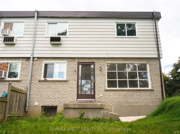 19 Brenda Ct, Brantford, ON