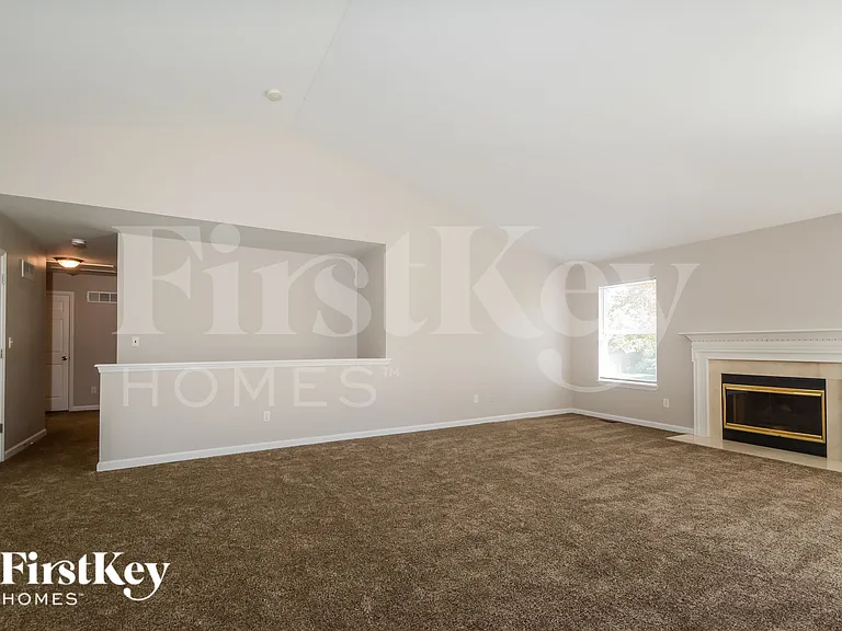 310 Rustic Oaks Dr — Photo 7