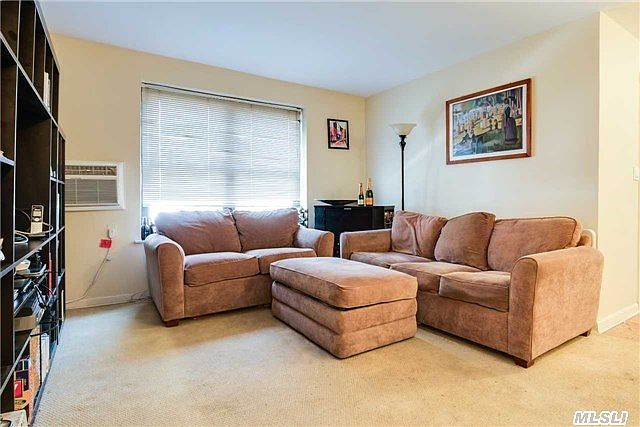 1st image of 4 W Mill Dr APT 1B