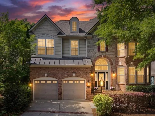 2325 Clayette Ct, Raleigh, NC 27612