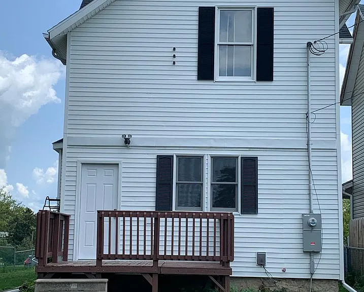 100 Circular St — Photo 2