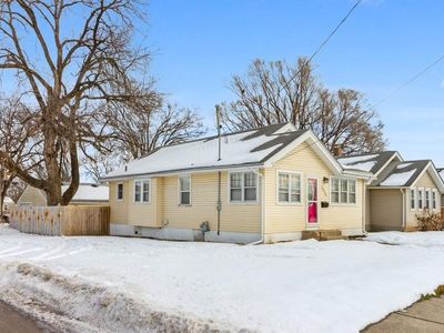 2020 Des Moines St, Des Moines, IA, 50317