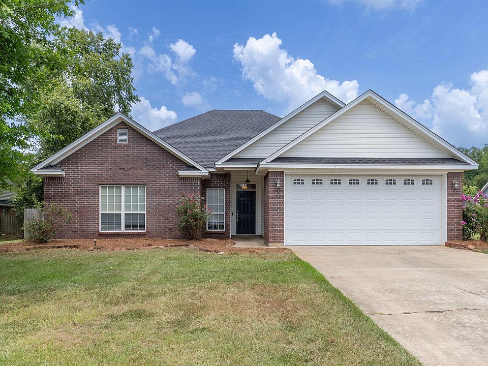 1st image of 100 Curry Creek Ct