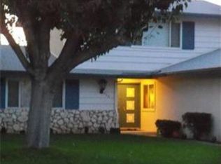 424 Fenoak Dr, Barstow, CA 92311