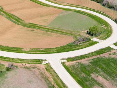 6 Grass Valley Ests #B, Garden Plain, KS, 67050