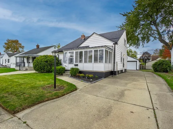 19162 Eastland St, Roseville, MI 48066