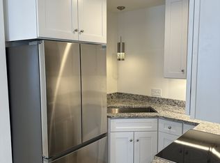 523-529 Washington Ave. - 527-3, Portland, ME 04103