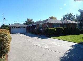 417 N Road 36, Pasco, WA 99301