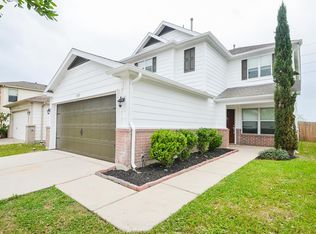 7635 Cypress Edge Dr, Cypress, TX 77433