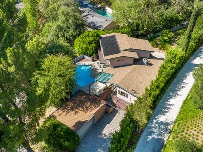2860 Roscomare Rd, Los Angeles, CA, 90077