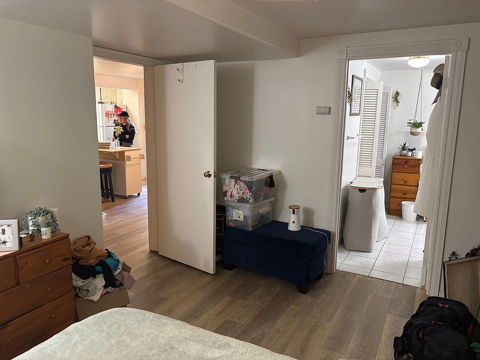1st image of 214 Los Gatos Blvd