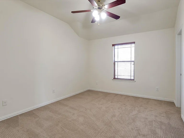 13202 Indigo Creek Ln — Photo 31