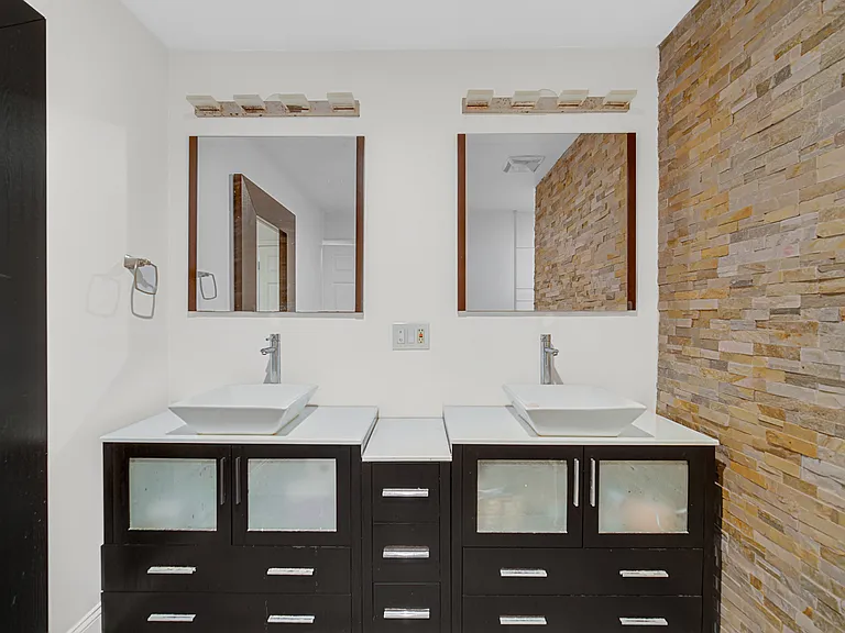 23327 N Wildwood Ln — Photo 22
