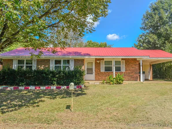 906 Powell Dr, Antlers, OK 74523