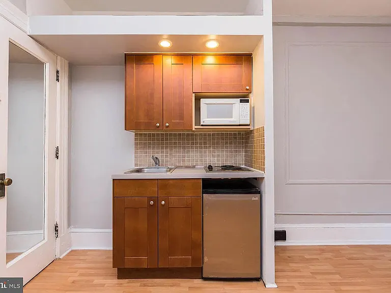1324 Locust St #530 — Photo 21